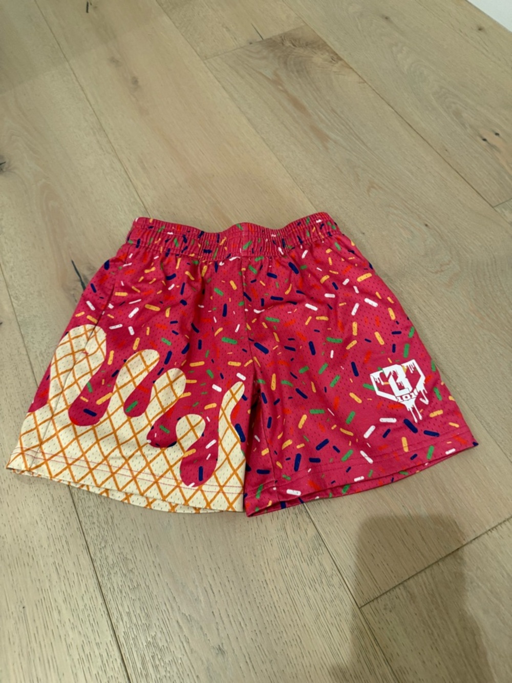 Baseball lifestyle 101 shorts ice cream sprinkles size small worn once